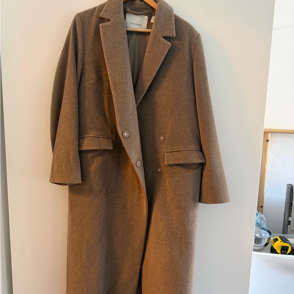 House of Dagmar Anissa Coat Taupe